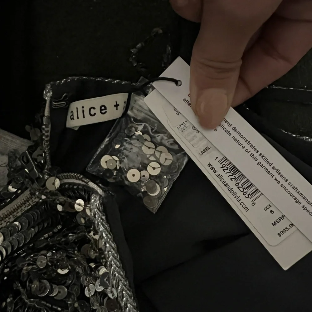 NWT Alice + Olivia Chicago Sequin Fringe Mini Dress Gunmetal Silver Flapper NYE - Picture 16 of 17